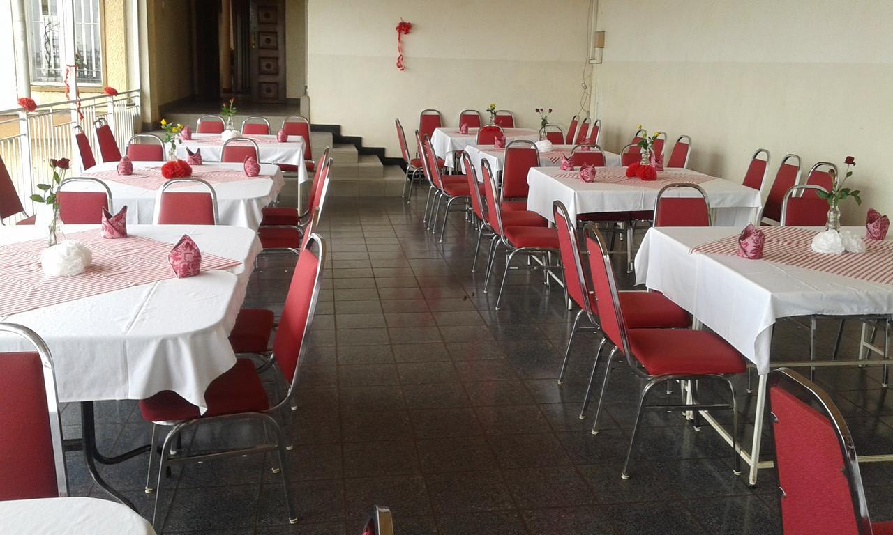 Brisk Hotel Triangle Njeru Dış mekan fotoğraf